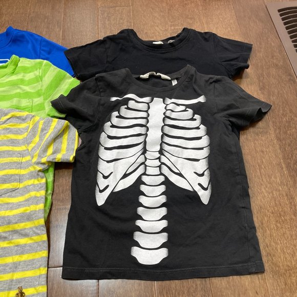 Boys Summer Clothing Bundle sz 2 - Picture 3 of 9